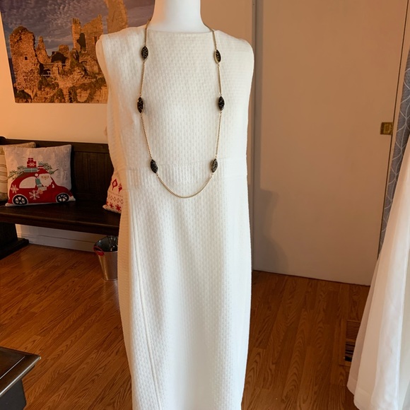 Ann Taylor Dresses & Skirts - Ann Taylor Lined Dress- Calf Length Sleeveless